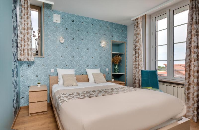 Quadruple Room image 1