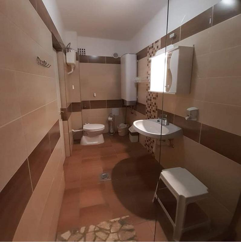Twin Room image 1