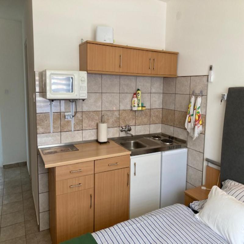 Deluxe Double Room with Shower image 1