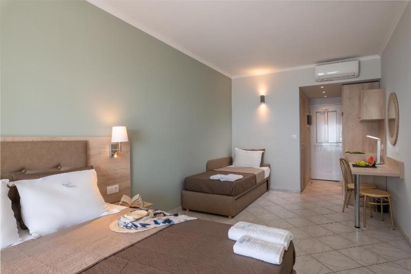 Triple Room image 4
