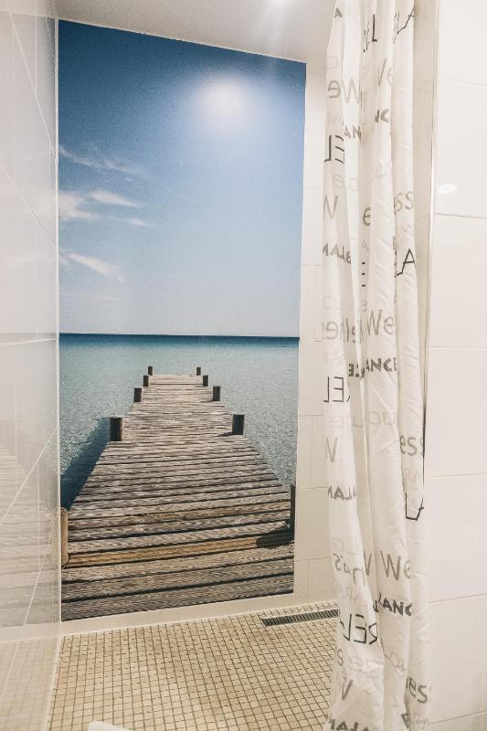Single Room with Private Bathroom image 3