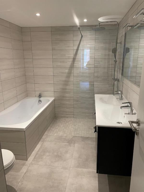 Three-Bedroom Apartment image 4