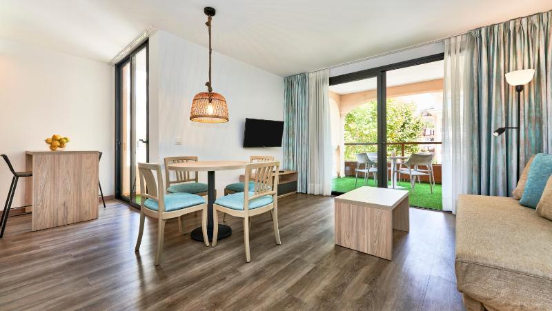 Standard Apartment (2 Adults) image 2