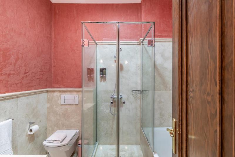 Two-Bedroom Apartment with Balcony image 4