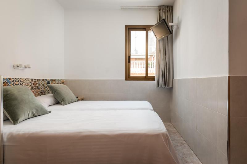 Hostal Baler - image 11