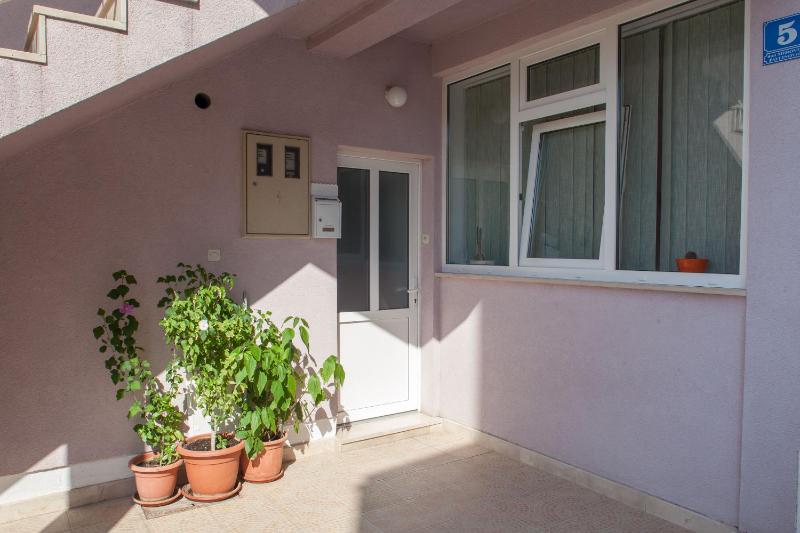 Apartments Dragan - image 17