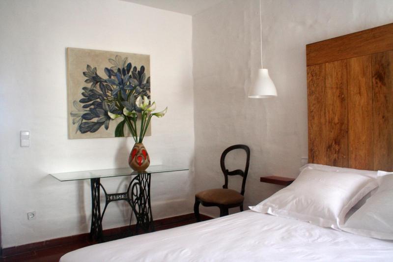 Double Room image 2