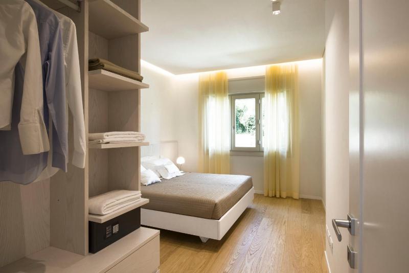 Apartment with Terrace image 2