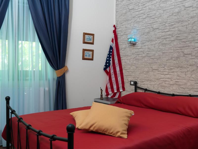 Double Room image 1