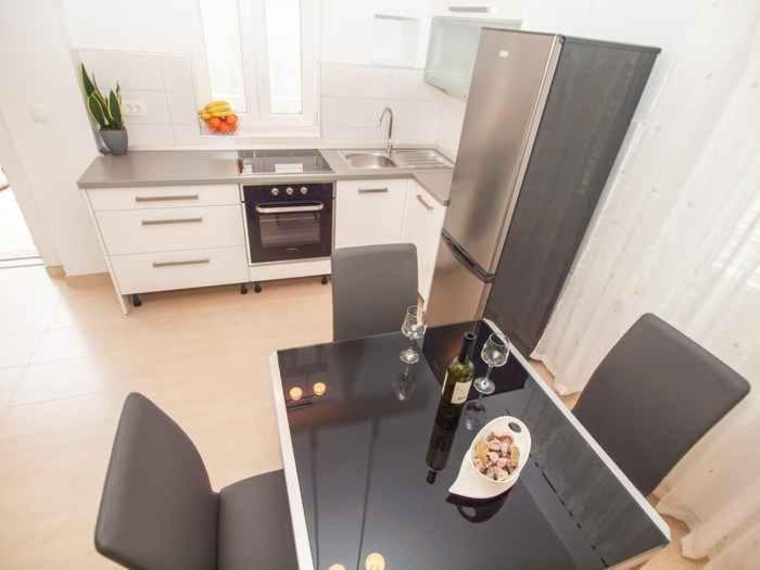 Apartments Karlo - image 16