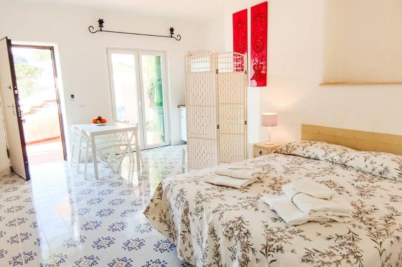 Villa Conchiglia blu con piscina - image 40