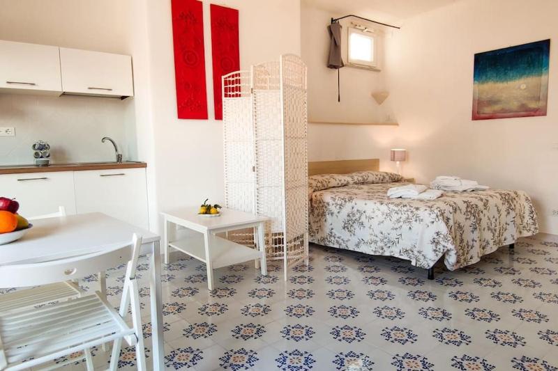 Villa Conchiglia blu con piscina - image 11