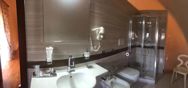 Triple Room image 2