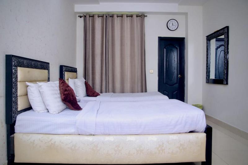 Deluxe Single Room image 3