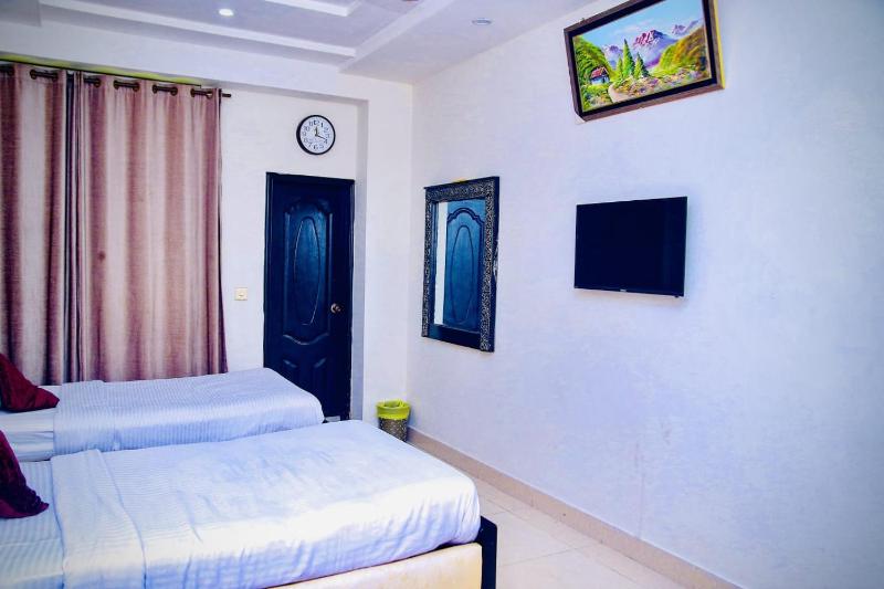Deluxe Single Room image 4