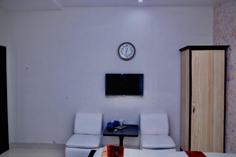 Deluxe Double Room image 3