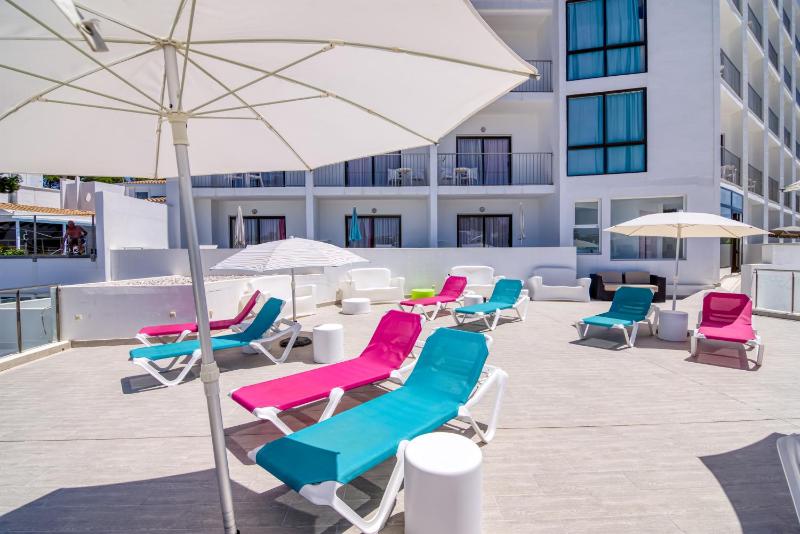 Hotel Playa Santandria Adults Only - image 39