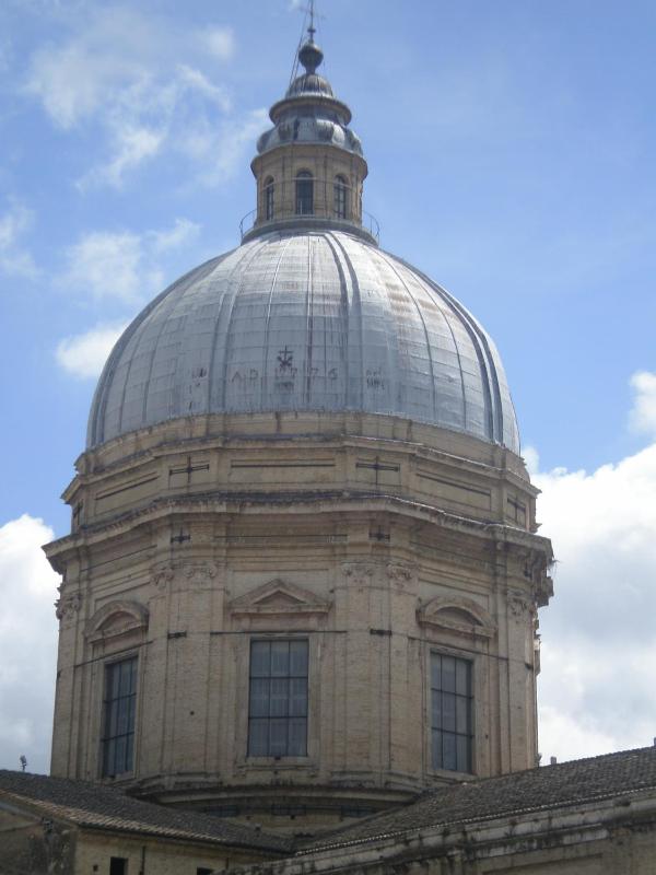 Piazza degli Angeli - image 10