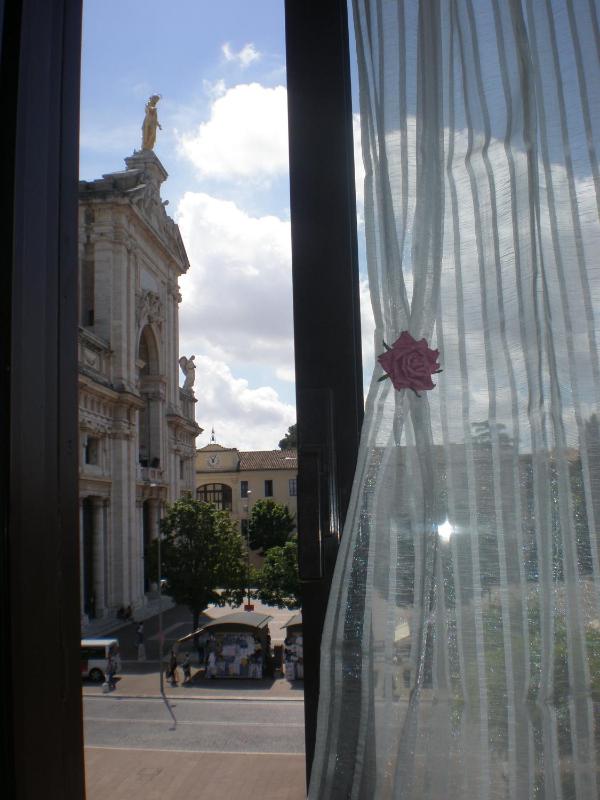 Piazza degli Angeli - image 16