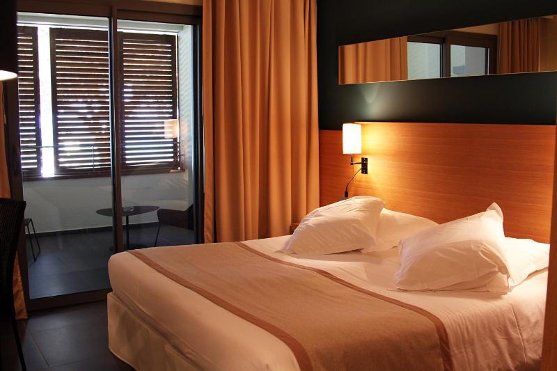 Standard Room - Lagoon side  image 1