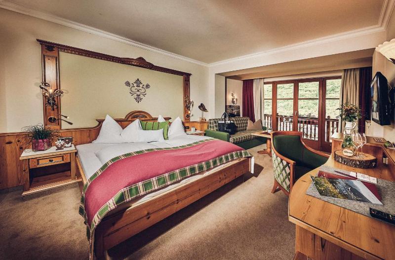 Standard  Double Room image 1