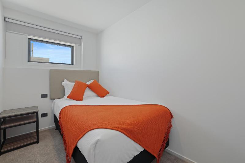 Golden Hotel - image 16
