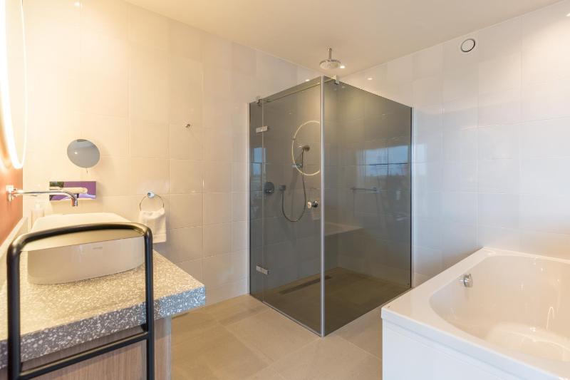 Superior Double Room image 2