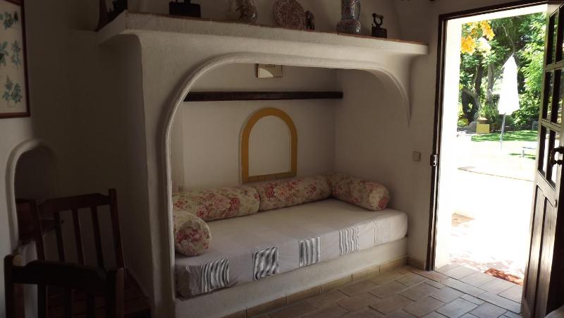 One-Bedroom Apartment (4 Adults) image 2