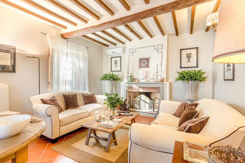 Villa Alberta Panoramic 4 Bedrooms Farmhouse with Private Pool in Lucca close to Town Centre - image 42
