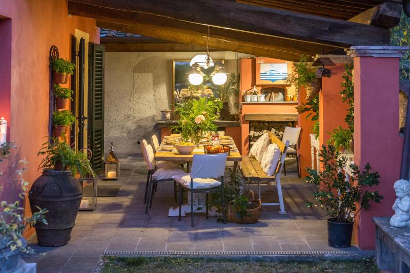 Villa Alberta Panoramic 4 Bedrooms Farmhouse with Private Pool in Lucca close to Town Centre - image 7