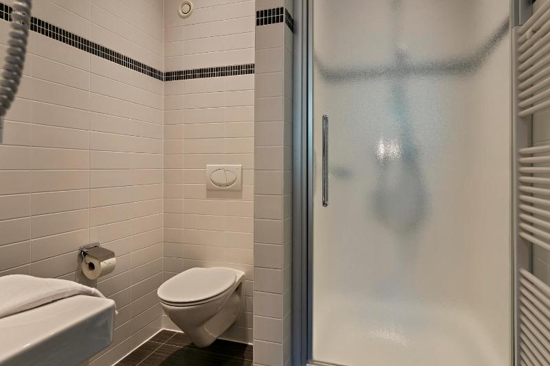 Deluxe Single Room image 4
