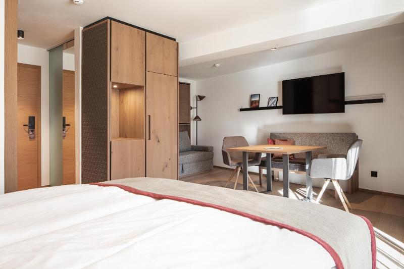 Family Junior Suite image 4