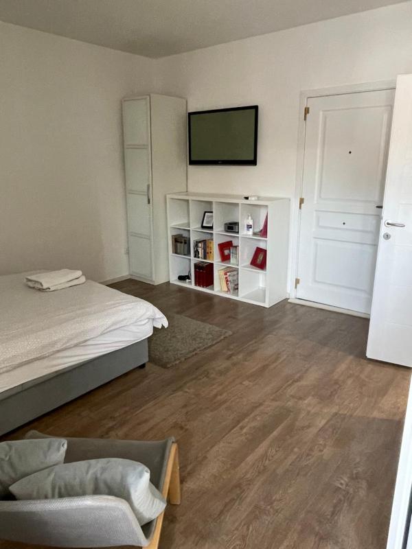 Slavija Square Apartments - image 3