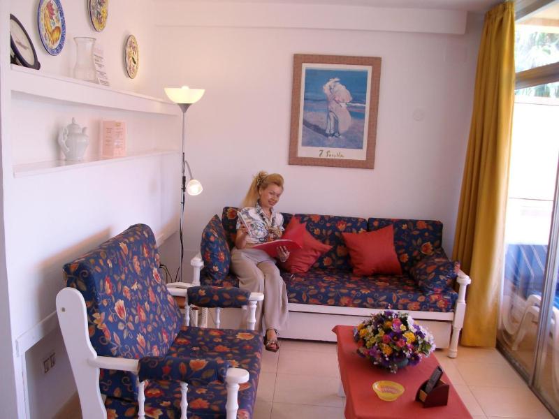 Apartamentos Belmonte - image 22