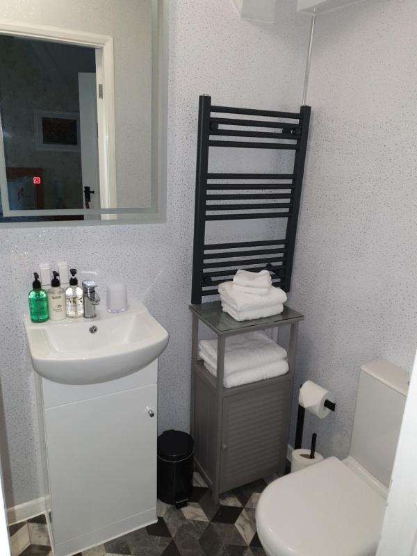 Standard Double Room image 4