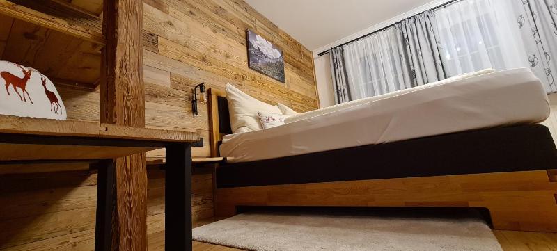 Double Room image 1