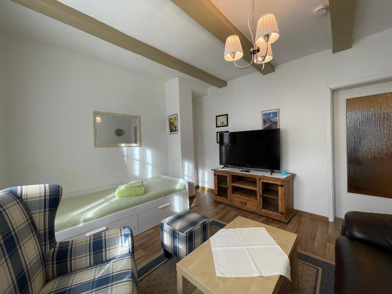 Big One-Bedroom Apartment with Terrace - 1 image 3