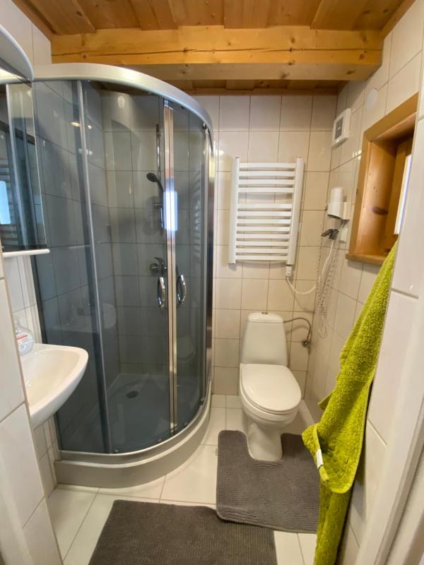 Chalet image 2