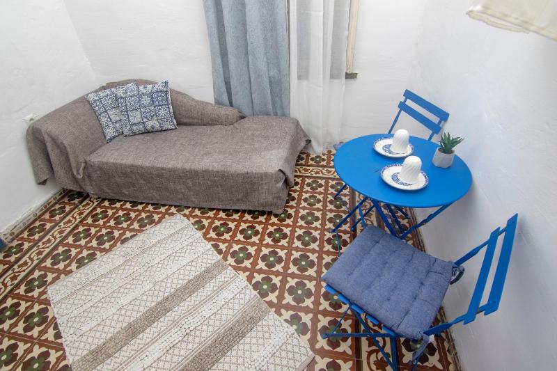 Bar street apartments - image 12