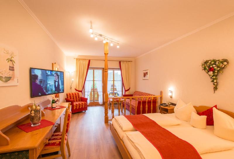 Comfort Double Room image 1