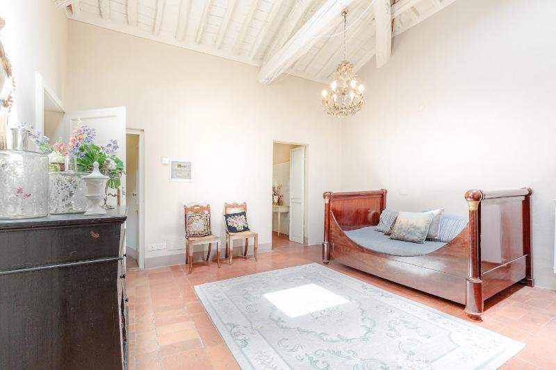 Villa Gattaiola Rewind In Style In a Renaissance Villa with Pool among the Vineyards in Lucca Property overview - image 11