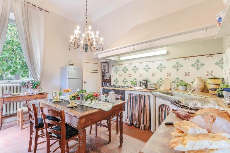 Villa Gattaiola Rewind In Style In a Renaissance Villa with Pool among the Vineyards in Lucca Property overview - image 15