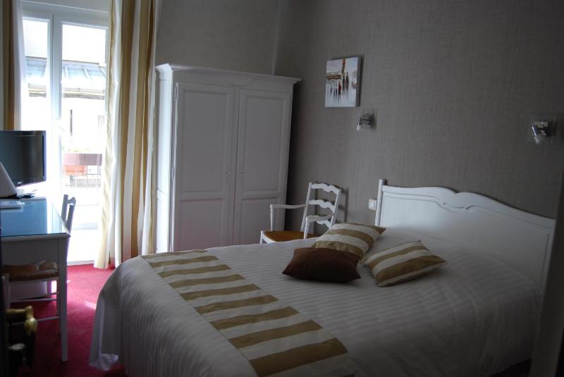 Confort Double Room image 1