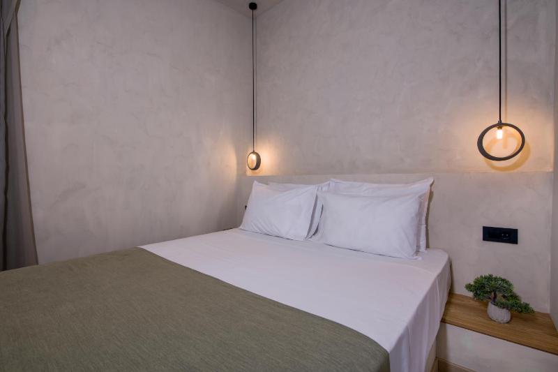 Standard Double Room image 1