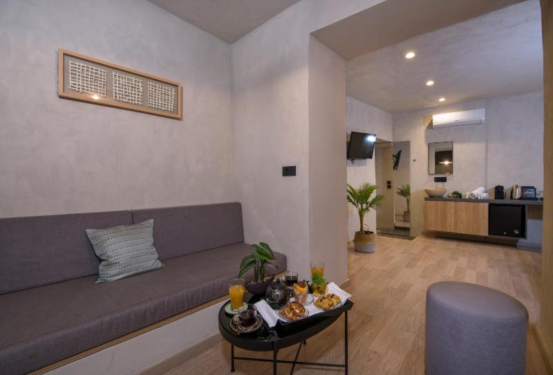 Apartment - Ground Floor image 3