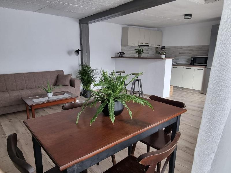 The Cozy Bunker - image 9