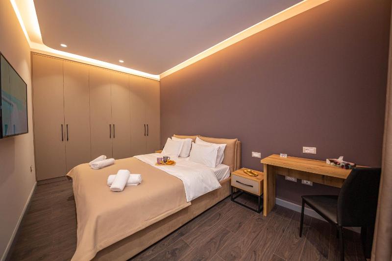 Blloku Unique Apartments - image 13