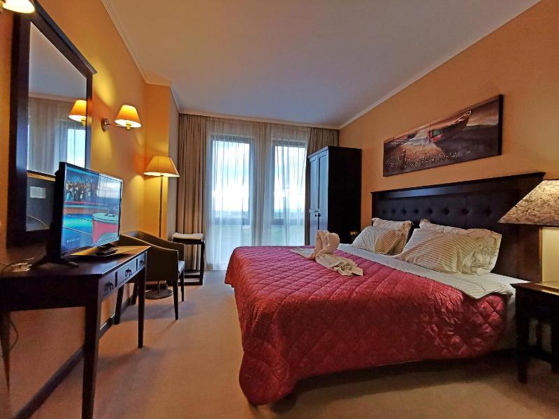 ROYAL BEACH HOTEL apartment - image 14