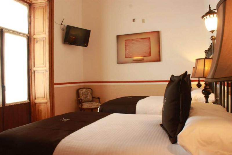 Hotel de la Paz - image 10