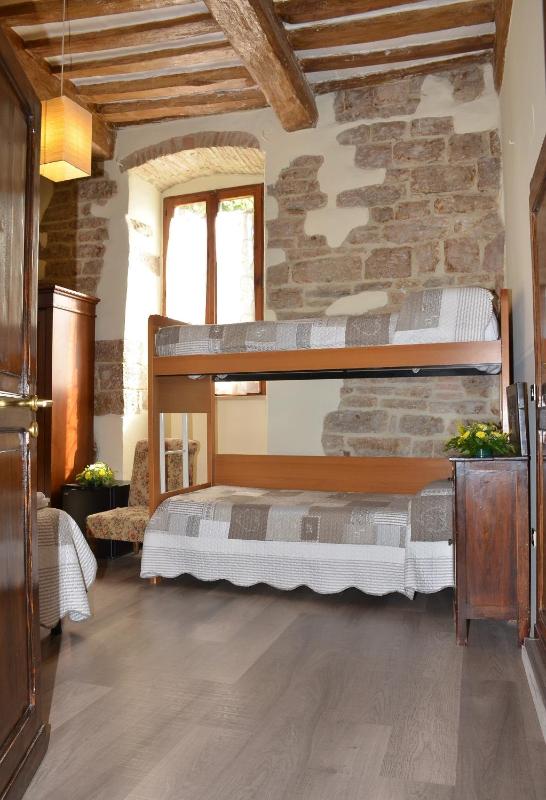 Double Room image 2